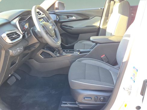 Used 2023 Chevrolet TrailBlazer LT image 10