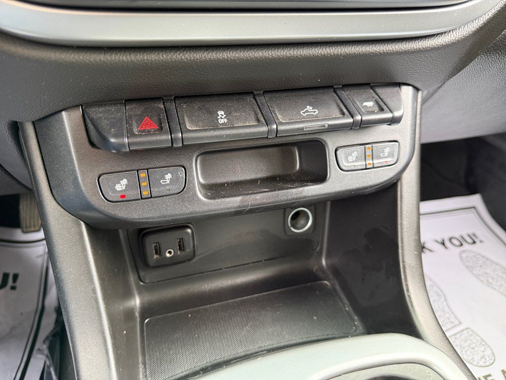 Used 2019 Chevrolet Colorado LT w/ Redline Special Edition AWD/4WD image 33