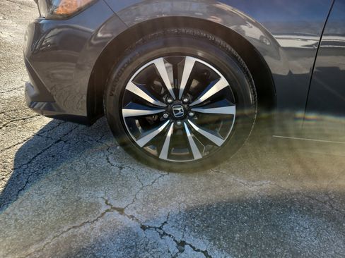 Used 2023 Honda Civic EX-L image 10