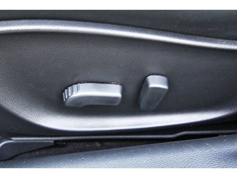 Used 2012 INFINITI G37 x Sedan w/ Premium Pkg AWD/4WD image 32