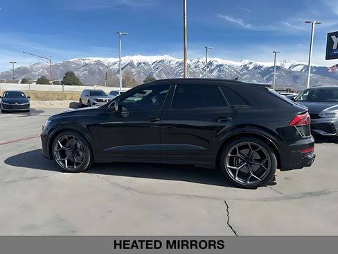 New 2026 Audi RS Q8 performance image 6