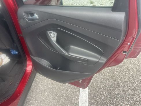 Used 2014 Ford Escape Titanium w/ Equipment Group 401A image 9