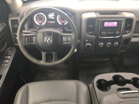 Used 2020 RAM 1500 Tradesman RWD image 22