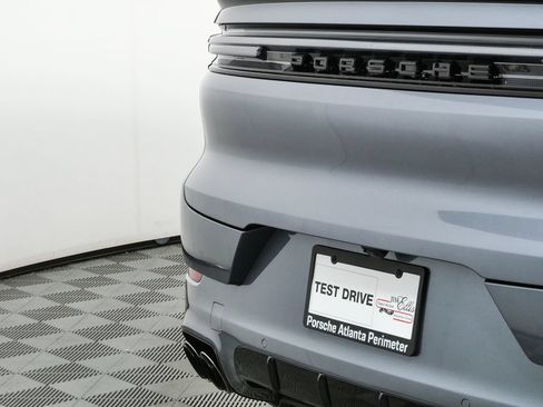 New 2026 Porsche Cayenne GTS AWD/4WD image 37