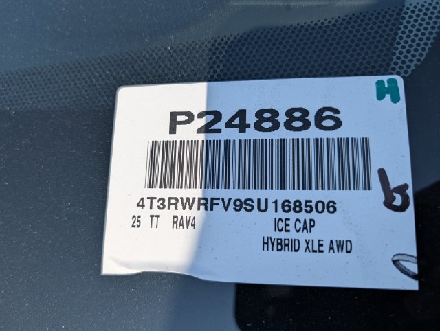 Certified 2025 Toyota RAV4 XLE AWD/4WD image 34