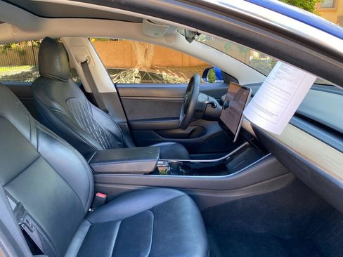 Used 2020 Tesla Model 3 Standard Range Plus RWD image 53
