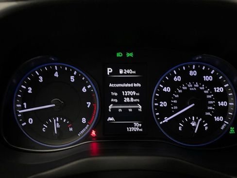 Certified 2023 Hyundai Kona SE image 16