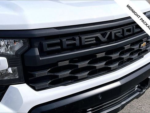 Used 2024 Chevrolet Silverado 1500 W/T w/ Z71 Off-Road Package AWD/4WD image 29