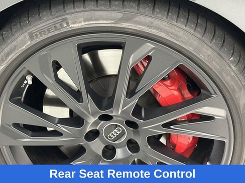 Used 2025 Audi S8 image 13