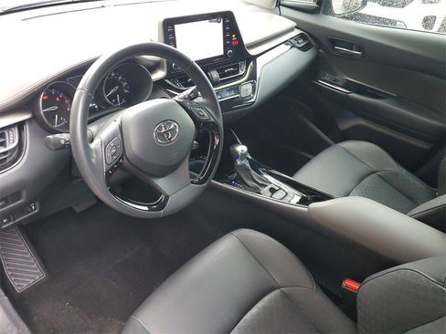 Used 2022 Toyota C-HR Limited image 14