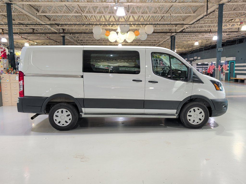 Used 2025 Ford Transit 250 Low Roof w/ Exterior Upgrade Package RWD image 8