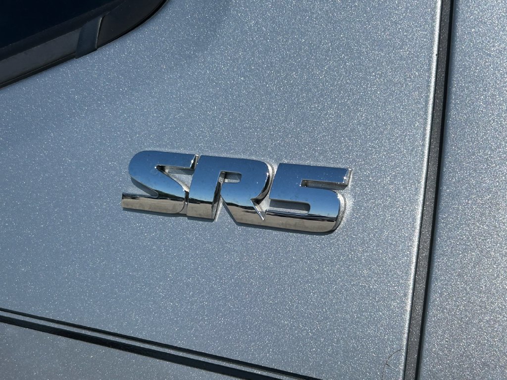Used 2019 Toyota Tacoma SR5 RWD image 13
