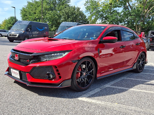 Used 2017 Honda Civic Type R image 3