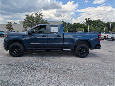 Used 2019 Chevrolet Silverado 1500 Custom Trail Boss w/ Custom Convenience Package AWD/4WD image 4