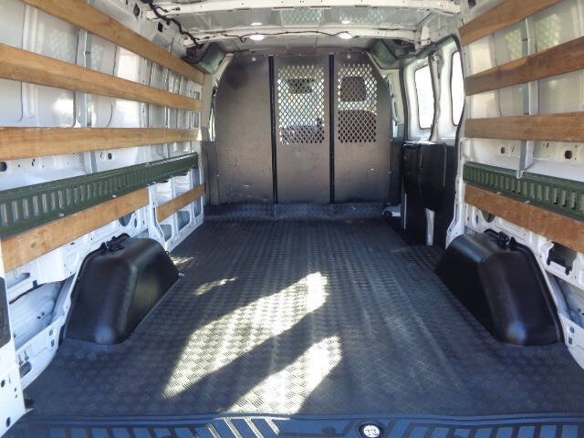 Used 2019 Ford Transit 250 130 Low Roof w/ Exterior Upgrade Package RWD image 6