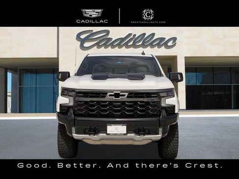Used 2026 Chevrolet Silverado 1500 ZR2 w/ Dark Appearance Package AWD/4WD image 9