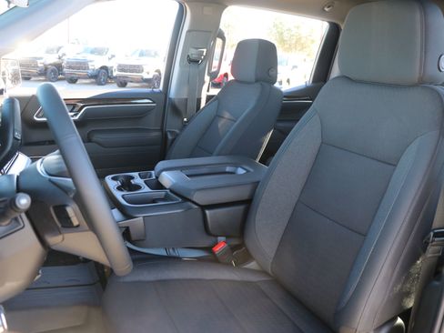 New 2026 GMC Sierra 1500 Elevation w/ LPO, Elevation Black Package image 14