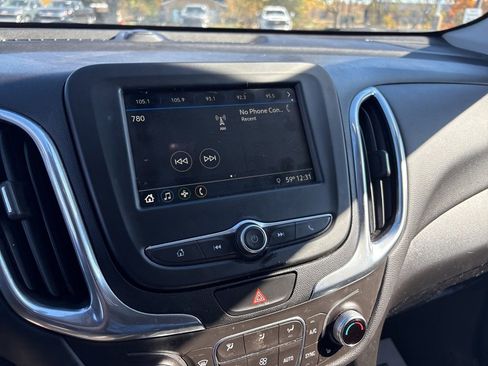 Used 2019 Chevrolet Equinox LT image 30