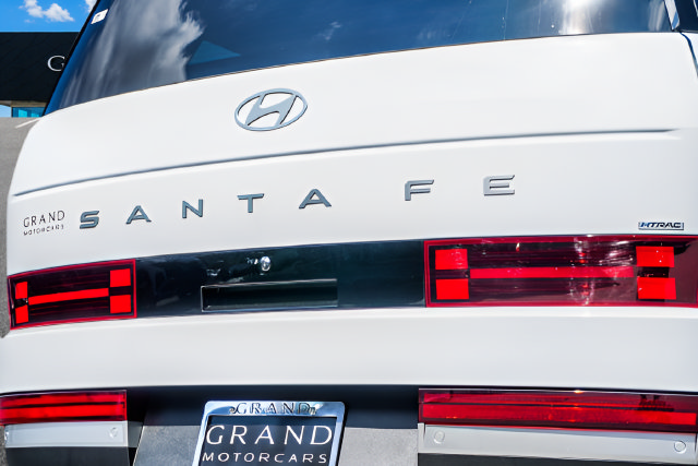 Certified 2026 Hyundai Santa Fe Limited AWD/4WD image 51