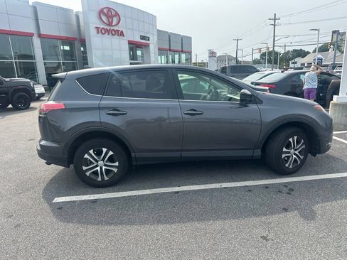 Used 2018 Toyota RAV4 LE w/ All Weather Liner Package AWD/4WD image 1