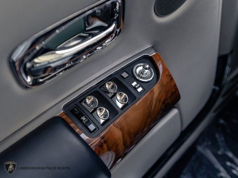 Used 2010 Rolls-Royce Phantom Coupe RWD image 30