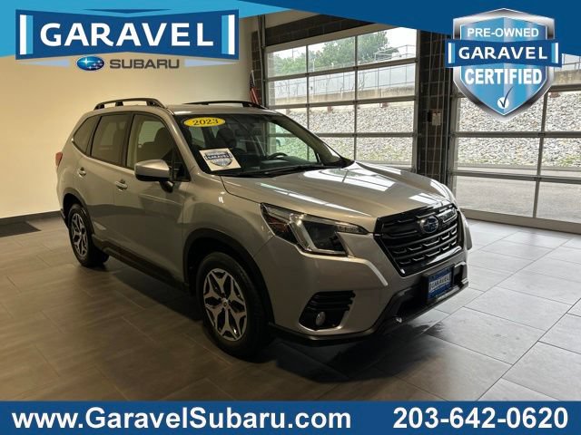 Used 2023 Subaru Forester Premium AWD/4WD image 1