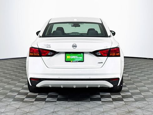 Used 2022 Nissan Altima 2.5 SV AWD/4WD image 7