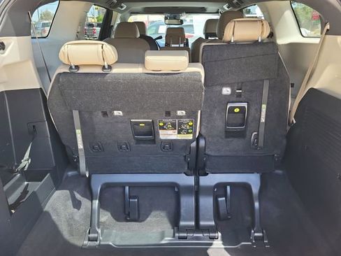 Used 2024 Toyota Sienna XLE image 20