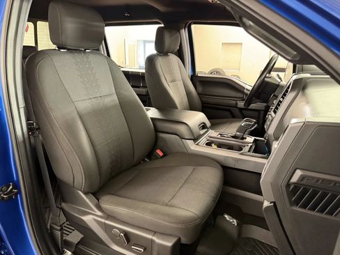 Used 2018 Ford F150 XLT w/ Equipment Group 302A Luxury AWD/4WD image 35