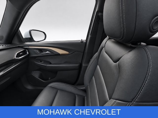 Certified 2022 Chevrolet TrailBlazer ACTIV w/ Sun and Liftgate Package FWD image 18