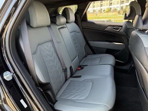 Used 2023 Kia Sportage X-Line w/ X-Line Premium Package image 30