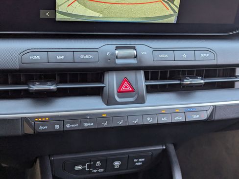 Certified 2025 Kia K4 FWD image 25