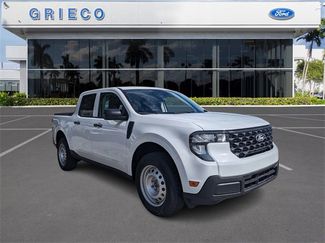 New 2025 Ford Maverick XL image 1