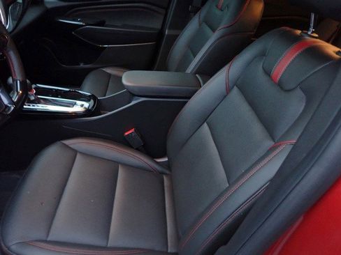 Certified 2024 Chevrolet Trax RS w/ Driver Confidence Package image 16