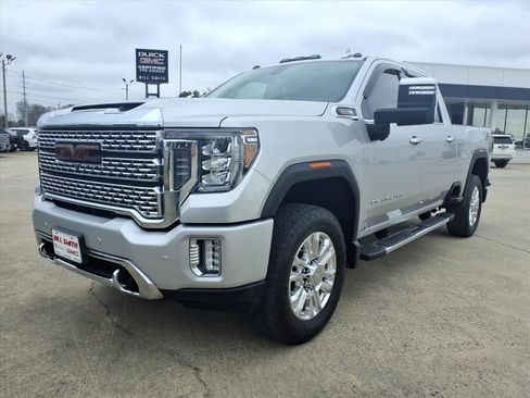 Used 2020 GMC Sierra 3500 Denali w/ Denali Ultimate Package image 3