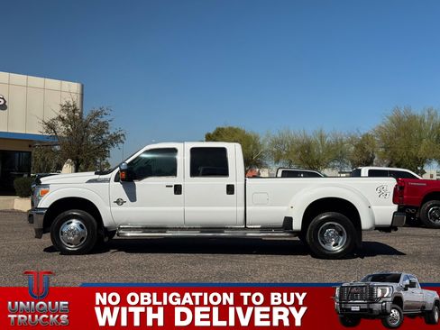 Used 2016 Ford F350 XLT w/ XLT Interior Package image 9