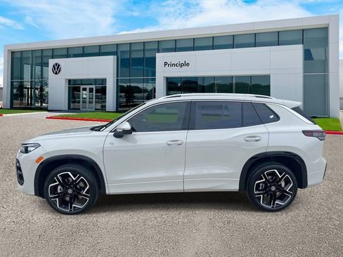 New 2026 Volkswagen Tiguan SEL R-Line AWD/4WD image 6