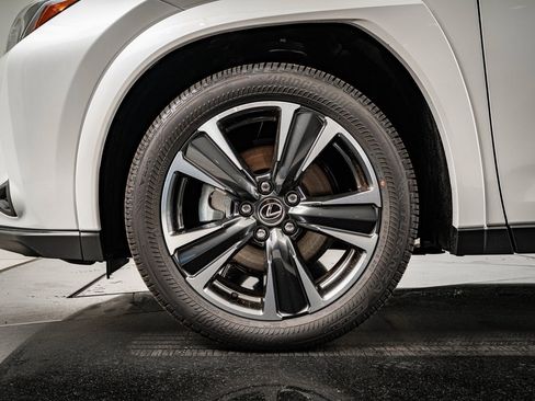 New 2025 Lexus UX 300h 300h Premium image 12