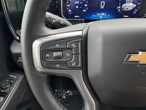 Used 2026 Chevrolet Silverado 1500 LT AWD/4WD image 25