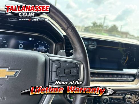 Used 2023 Chevrolet Silverado 1500 LTZ AWD/4WD image 18