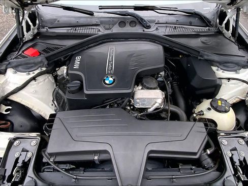 Used 2016 BMW 228i xDrive Coupe image 23