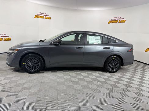 New 2026 Nissan Sentra SV w/ SV Convenience Package image 2