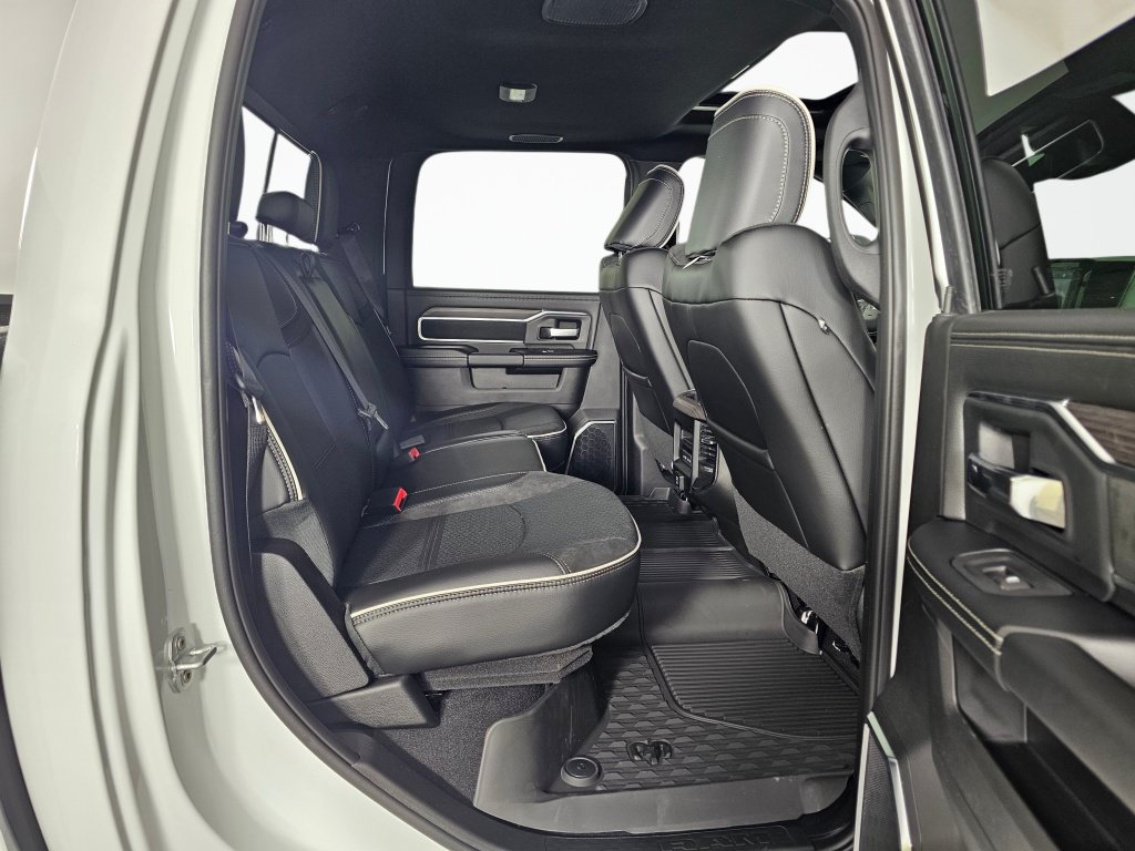 New 2026 RAM 3500 Laramie w/ Night Edition AWD/4WD image 38