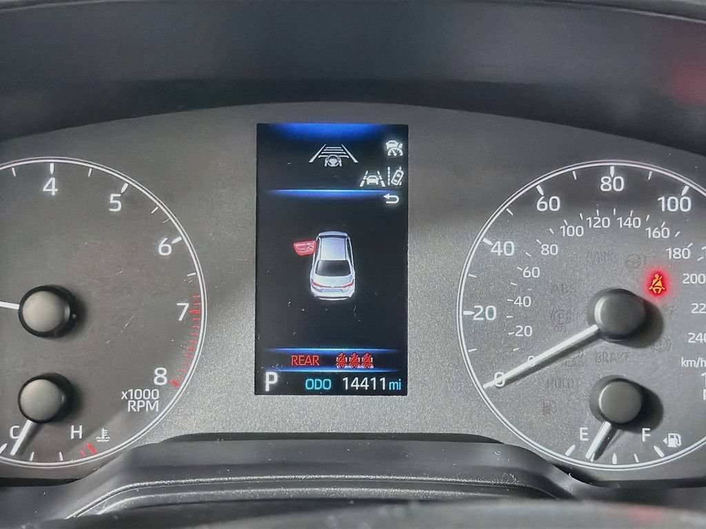 Used 2024 Toyota Corolla LE FWD image 14