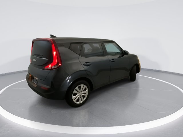 Used 2022 Kia Soul LX FWD image 6