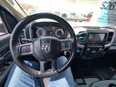 Used 2015 RAM 2500 SLT w/ Luxury Group AWD/4WD image 10