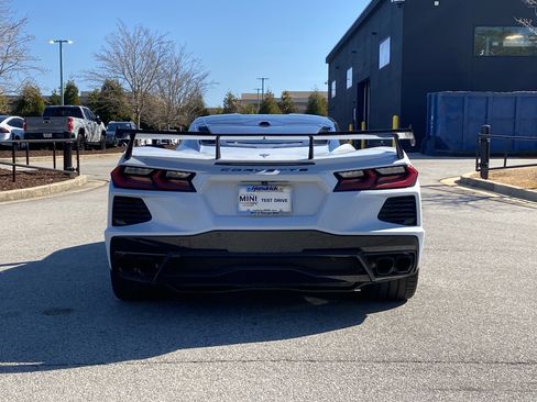 Used 2024 Chevrolet Corvette Stingray Premium Cpe w/ Z51 Performance Package image 15
