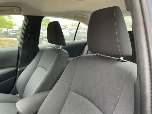 Used 2025 Toyota Corolla LE FWD image 23