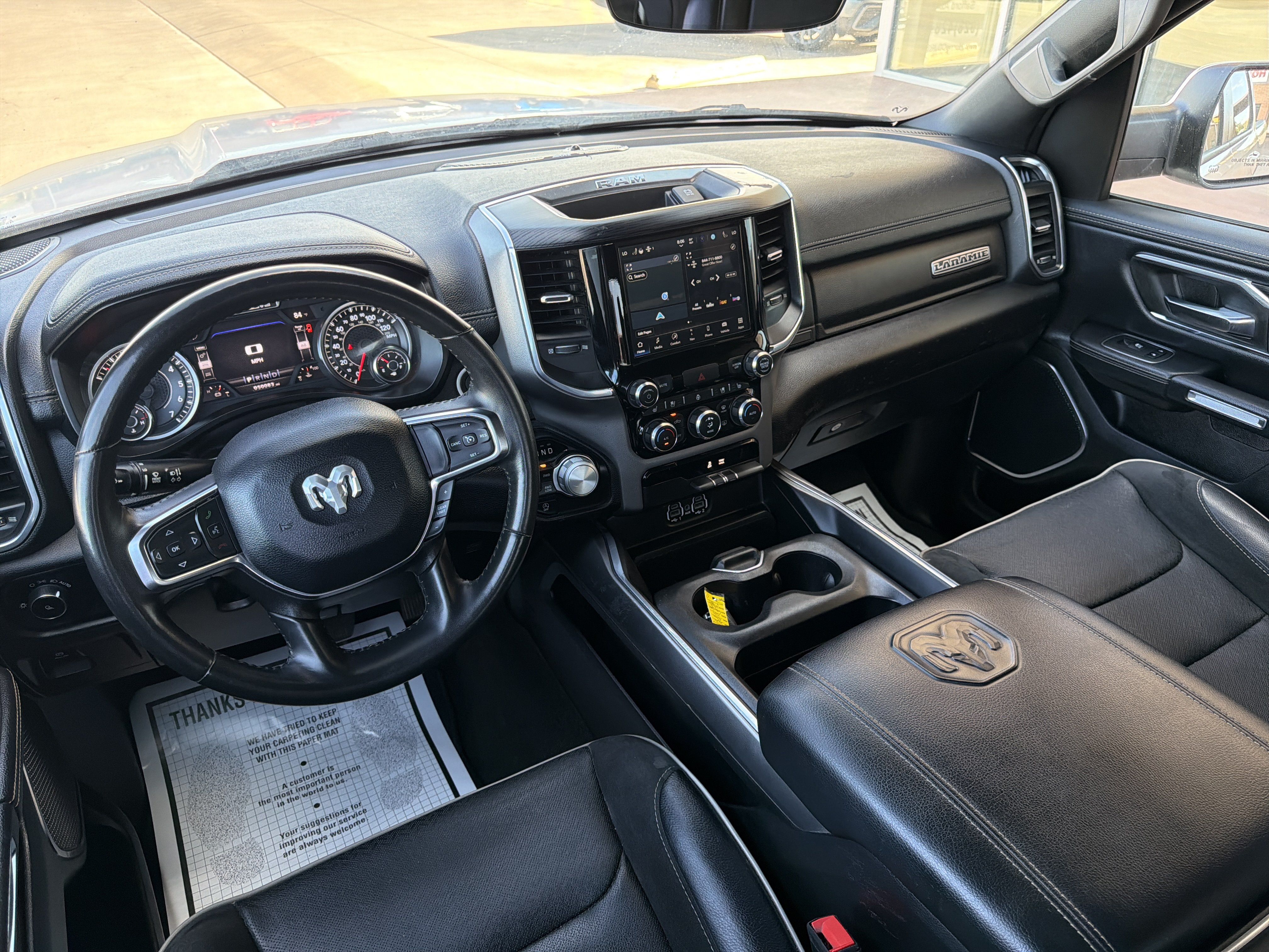 Used 2024 RAM 1500 Laramie AWD/4WD image 11