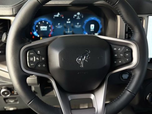 New 2025 Ford Bronco Outer Banks image 49